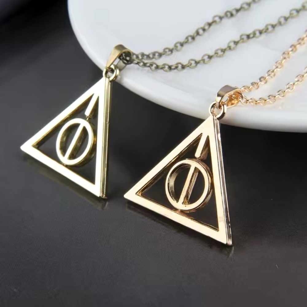 Gold Tone Harry Potterter Deathly Hallows Symbol With Spinning Center Circle - Picture 7 of 8